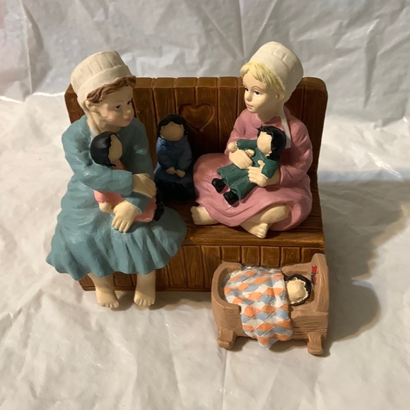 Amish country collection “playing house” - Picture 1 of 5